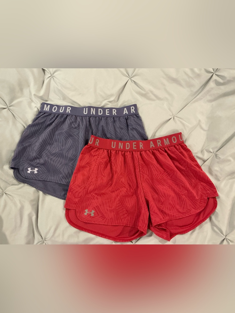 EUC - Women’s Under Armour Athletic Shorts (Set of 2 pairs) - Size MED